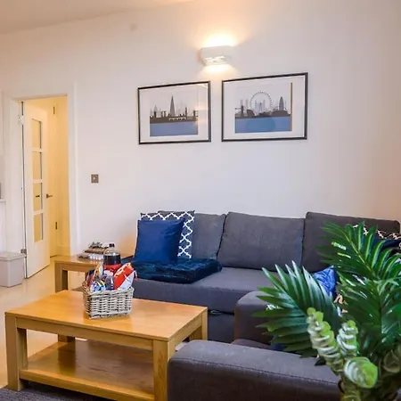 Central Flat, Free Parking, Ideal For Contractors Reading Exterior photo